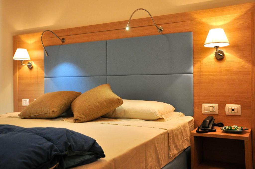 Hotel 325 Tor Vergata Roma Quarto foto