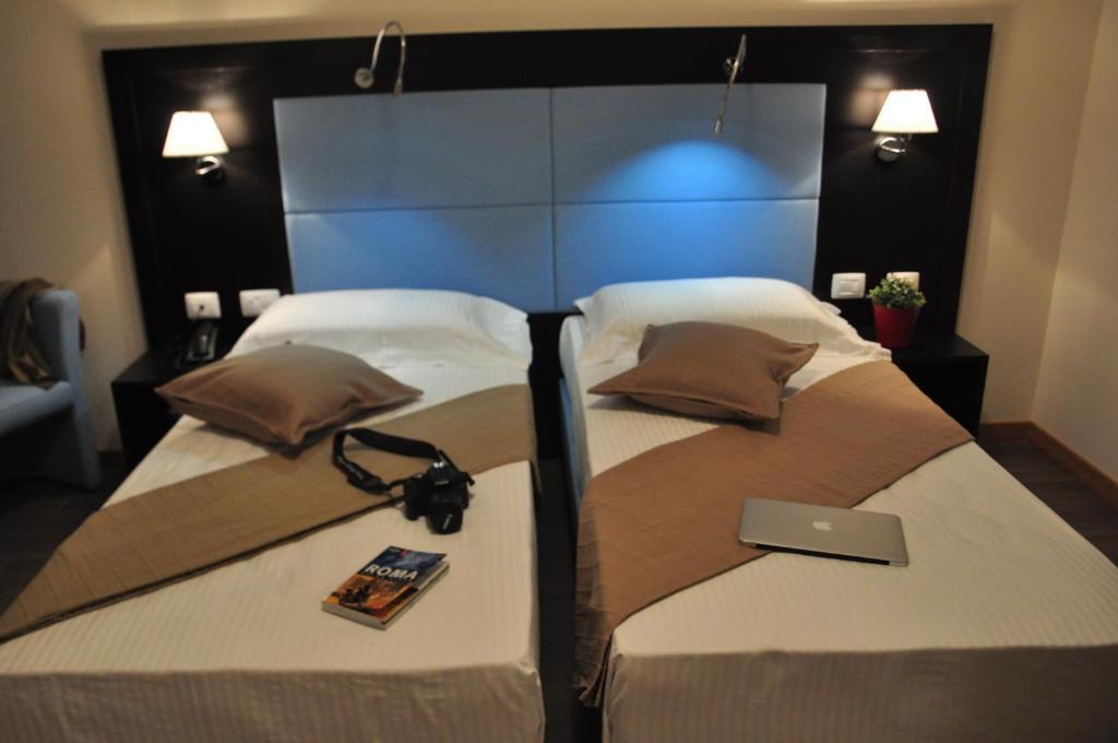 Hotel 325 Tor Vergata Roma Quarto foto